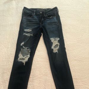 American Eagle Outfitters - Distressed Jegging
